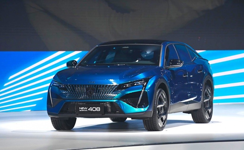 Cận cảnh Peugeot 408 2023 vừa ra mắt tại Việt Nam