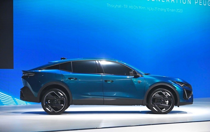 Cận cảnh Peugeot 408 2023 vừa ra mắt tại Việt Nam