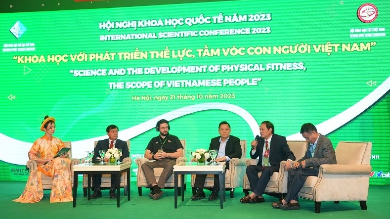 Khoa học với phát triển thể lực, tầm vóc con người Việt Nam