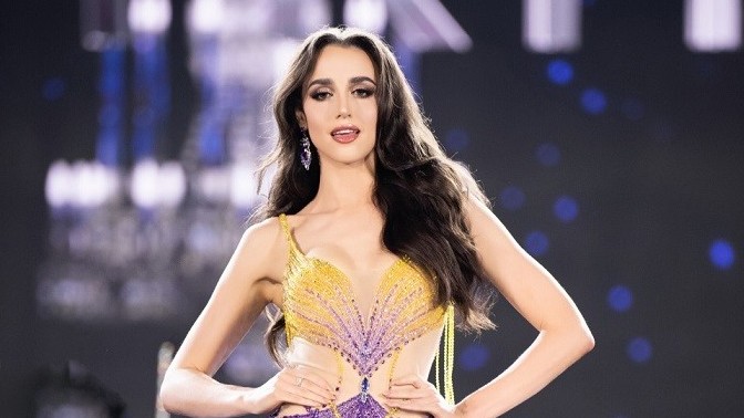 Hoa hậu hơn 10 nước chọn đầm NTK Nguyễn Minh Tuấn tại bán kết cuộc thi Hoa hậu Hòa bình quốc tế 2023