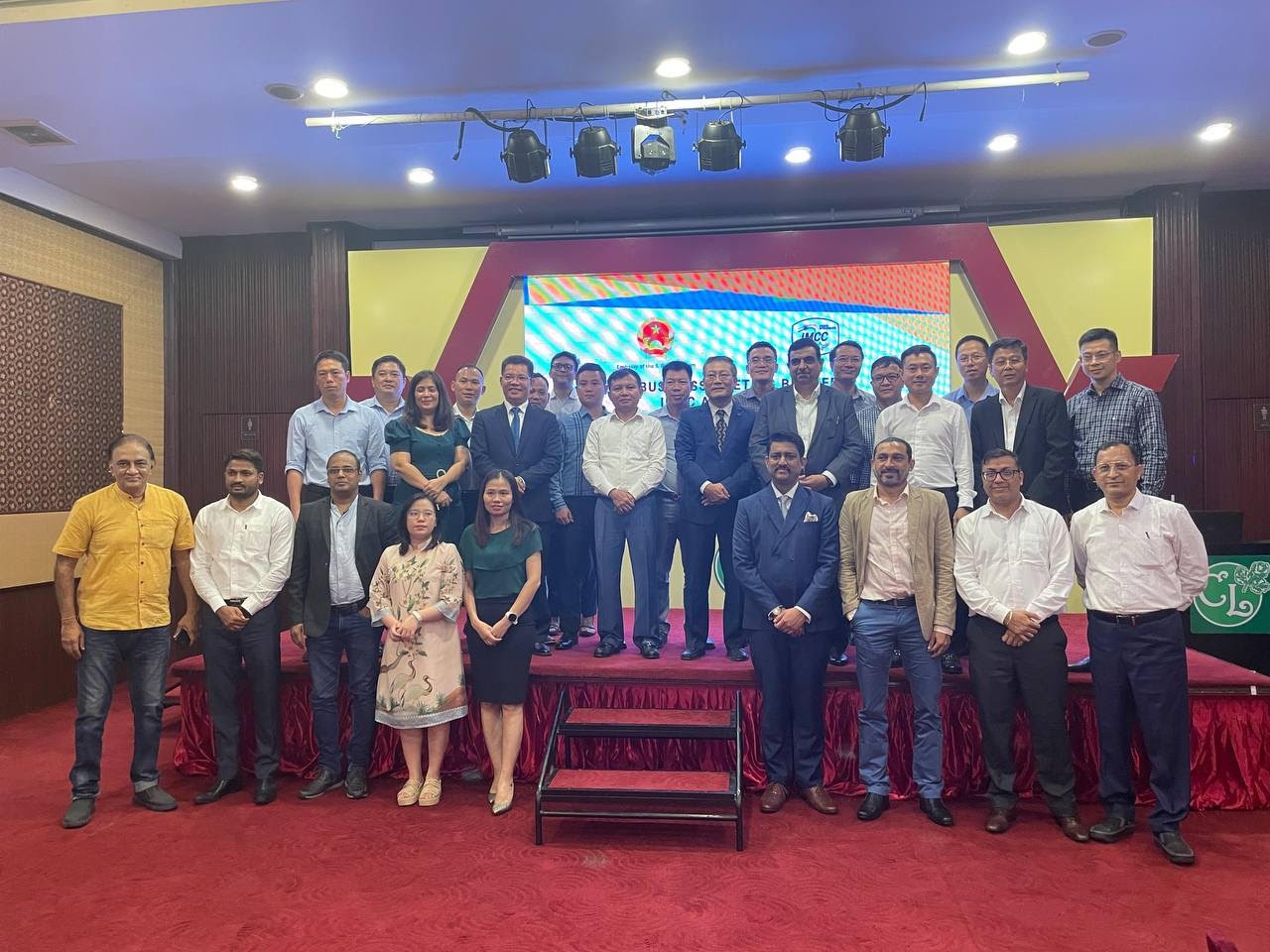 Giao lưu giữa doanh nghiệp Việt Nam tại Myanmar và doanh nghiệp thuộc Phòng Thương mại Ấn Độ-Myanmar Giao lưu giữa doanh nghiệp Việt Nam tại Myanmar và doanh nghiệp thuộc Phòng Thương mại Ấn Độ-Myanmar