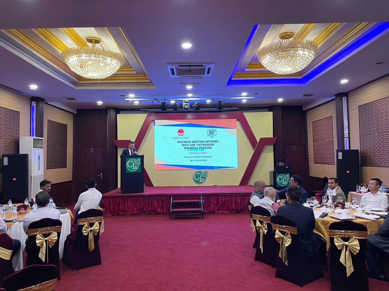 Giao lưu giữa doanh nghiệp Việt Nam tại Myanmar và doanh nghiệp thuộc Phòng Thương mại Ấn Độ-Myanmar Giao lưu giữa doanh nghiệp Việt Nam tại Myanmar và doanh nghiệp thuộc Phòng Thương mại Ấn Độ-Myanmar