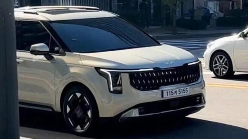 Lộ diện Kia Carnival 2025 với diện mạo hoàn toàn mới