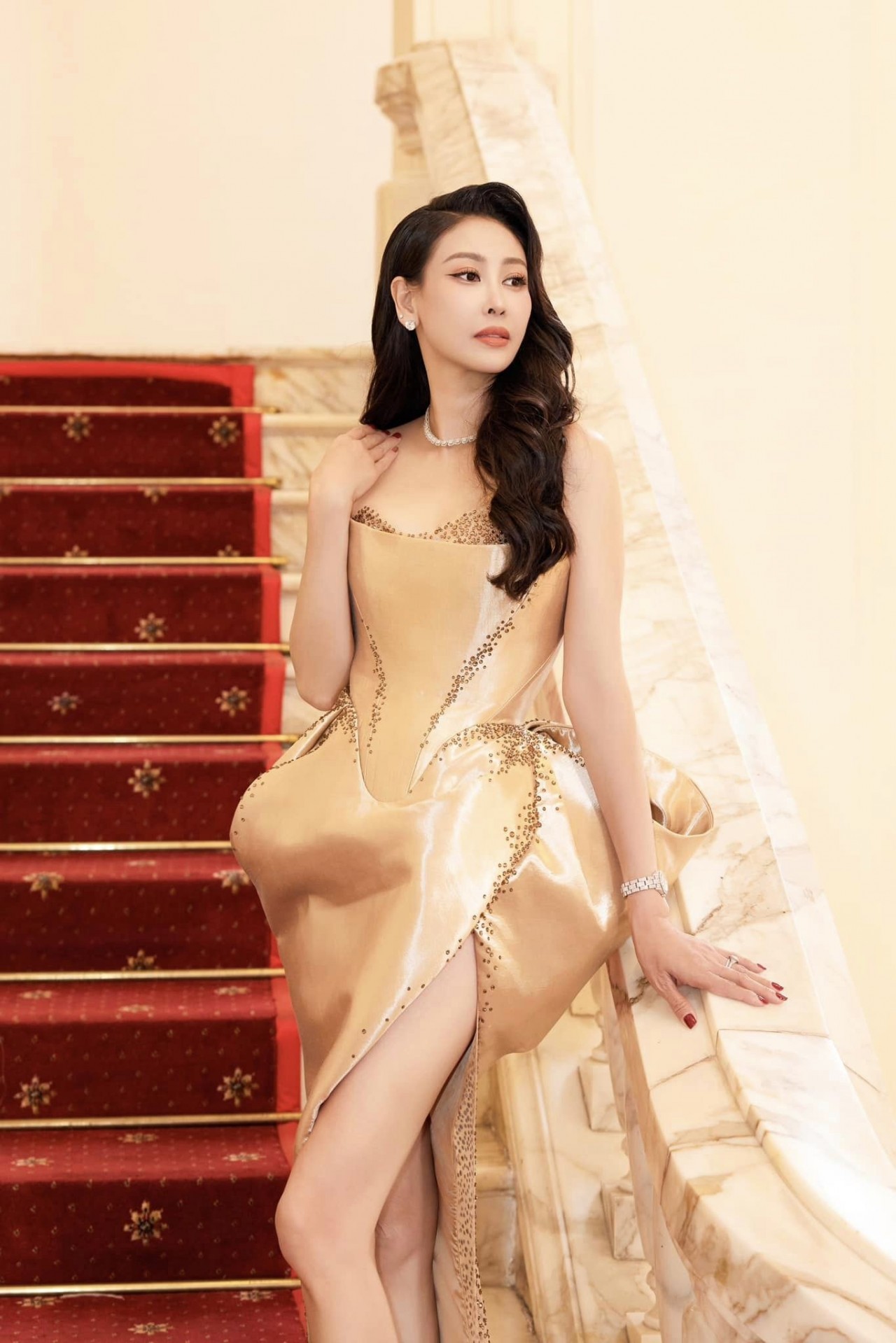 Hoa hậu Hà Kiều Anh