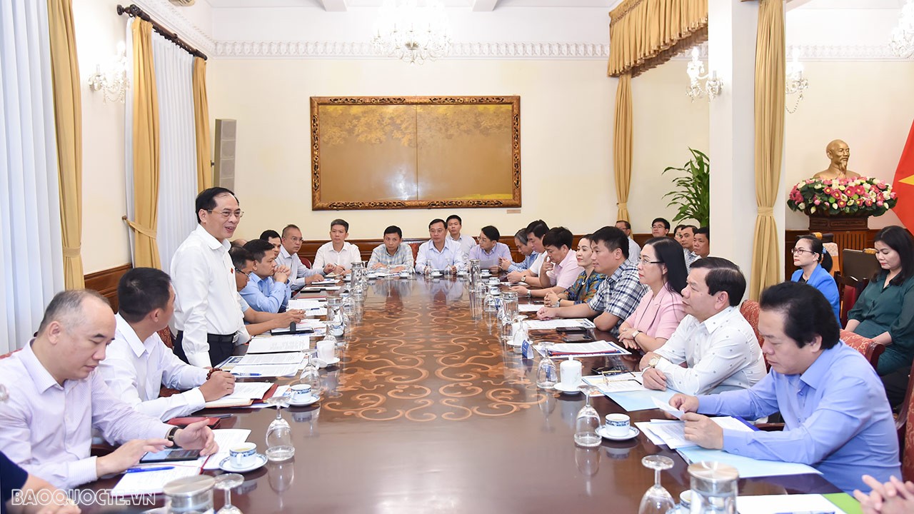 Bộ Ngoại giao và Quảng Ngãi trao đổi phối hợp công tác ngoại giao kinh tế phục vụ phát triển