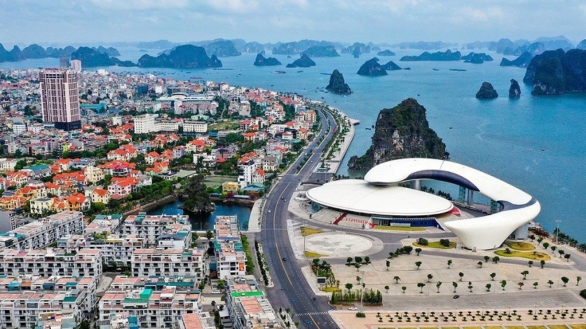 Thu hút FDI dẫn đầu cả nước, nhà đầu tư ấn tượng về 'vùng đất vàng' Quảng Ninh