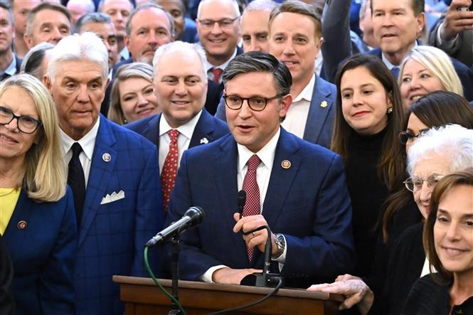 Những thách thức đón chờ tân Chủ tịch Hạ viện Mỹ Mike Johnson Những thách thức đón chờ tân Chủ tịch Hạ viện Mỹ Mike Johnson