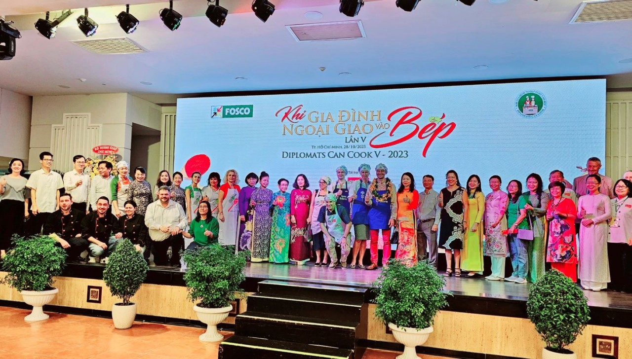 Tăng cường giao lưu văn hóa giữa các cơ quan lãnh sự và cơ quan đối ngoại ở phía Nam