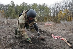 Xung đột Nga - Ukraine: Trung Quốc nêu quan điểm, Kiev tấn công hệ thống phòng không ở Crimea, ngừng phản công theo ba hướng