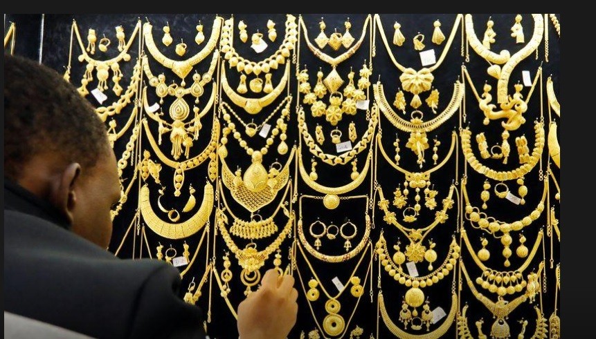 Giá vàng hôm nay 31/10/2023