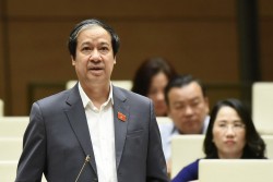 Bộ trưởng GD&ĐT Nguyễn Kim Sơn nói gì về tình trạng giáo viên nghỉ việc?