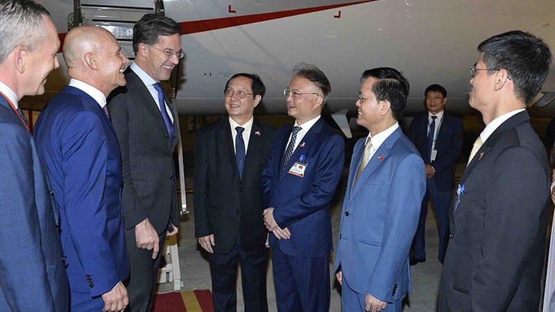 Thủ tướng Vương quốc Hà Lan đến Hà Nội, bắt đầu chuyến thăm chính thức Việt Nam