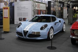 Cận cảnh chiếc Alfa Romeo 4C Unica độc nhất vô nhị