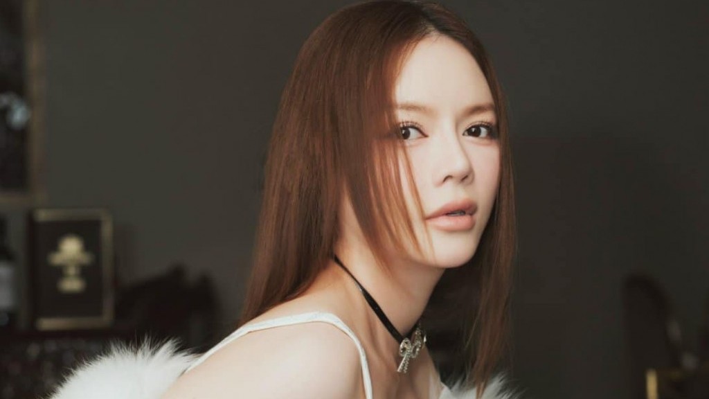 Sao Việt: Lý Nhã Kỳ khoe nhan sắc 'không tuổi'; Bảo Thanh đón tuổi mới