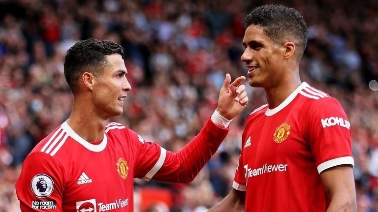 Varane sẽ rời MU để 'tái ngộ' Ronaldo ở Al Nassr?