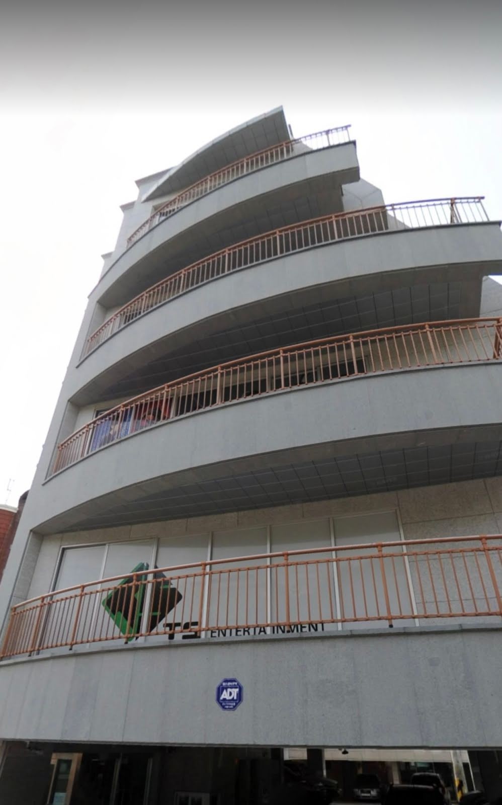 Ngắm trụ sở của 20 công ty giải trí nổi tiếng K Pop