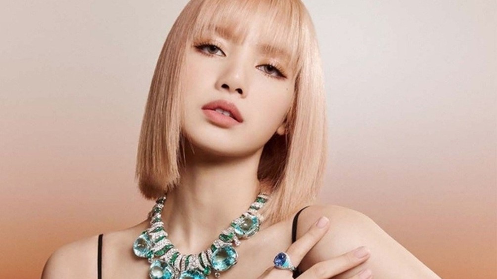 Lisa của Blackpink có xứng đáng khi được vinh danh là Biểu tượng văn hóa?