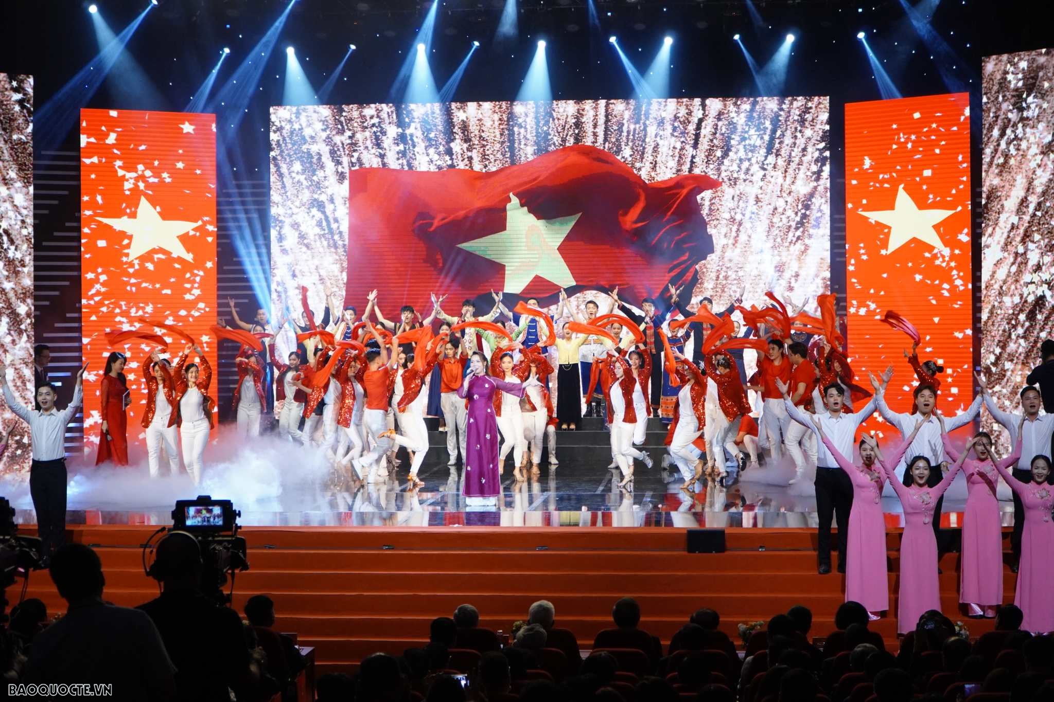 Lễ trao Giải báo chí toàn quốc phòng, chống tham nhũng, tiêu cực lần thứ tư