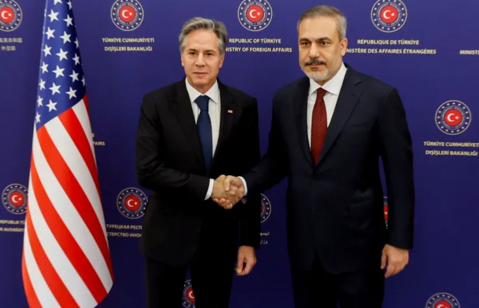 Ngoại trưởng Mỹ nói gì với Ngoại trưởng Thổ Nhĩ Kỳ về việc Thụy Điển gia nhập NATO?