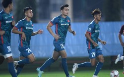 Hình ảnh cầu thủ đội tuyển Việt Nam tập huấn trước hai trận đấu vòng loại World Cup 2026