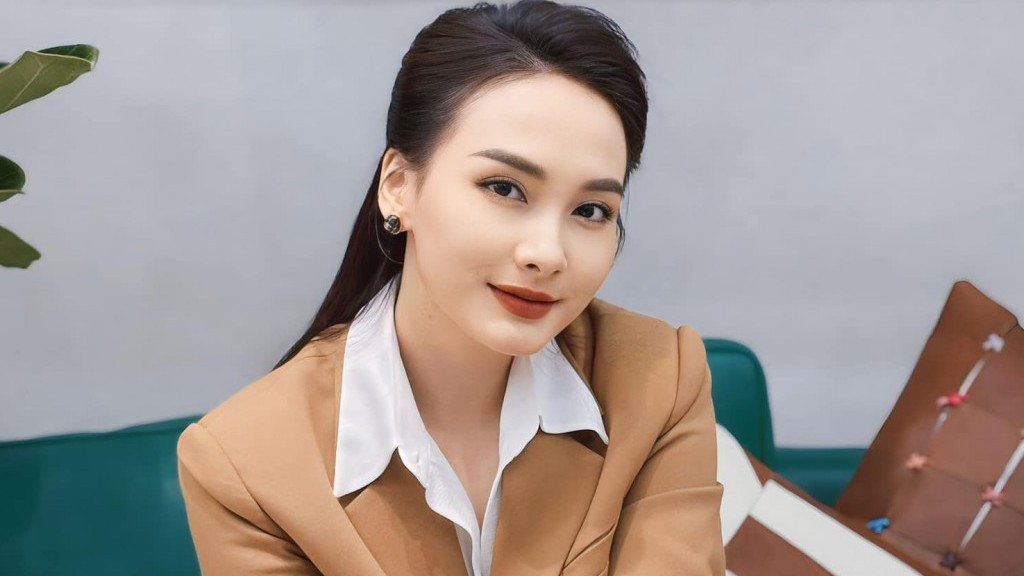 Chiêm ngưỡng nhan sắc mặn mà của diễn viên Bảo Thanh phim 'Về nhà đi con'