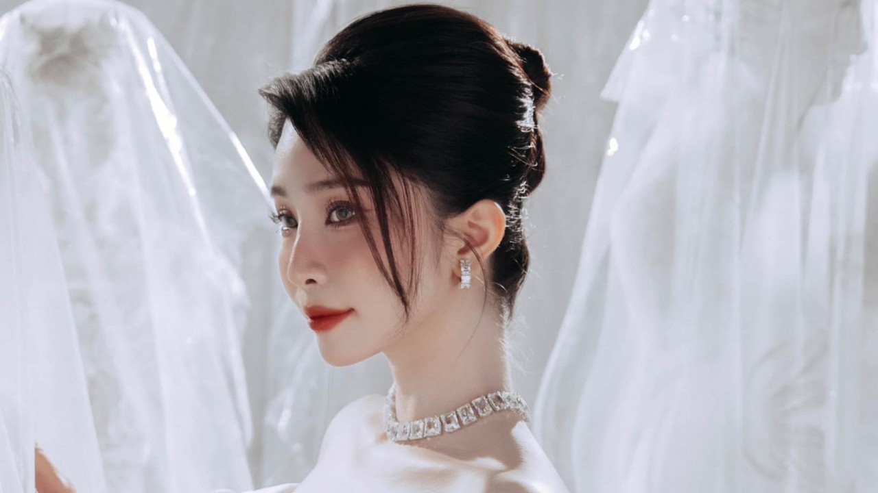 Nhan sắc thăng hạng của diễn viên Quỳnh Nga