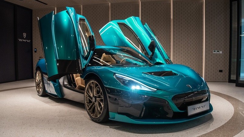 Cận cảnh siêu xe điện Rimac Nevera vừa ra mắt tại Singapore, giá 2,6 triệu USD
