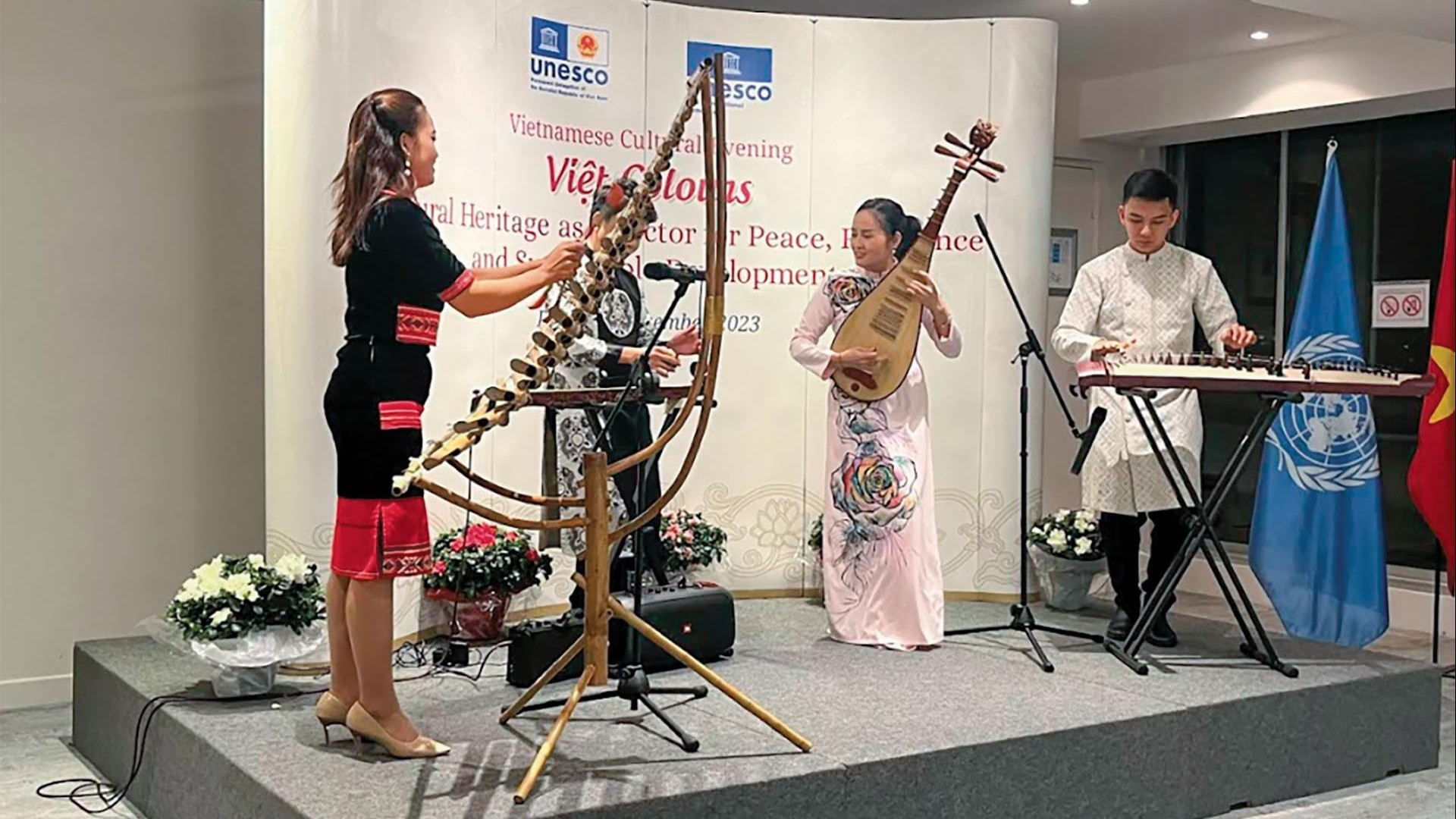 Xung lực ‘nhận diện Việt Nam’ trên bản đồ thế giới