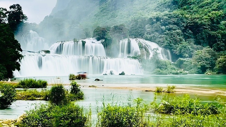 Vẻ đẹp non nước Cao Bằng trong sắc Thu