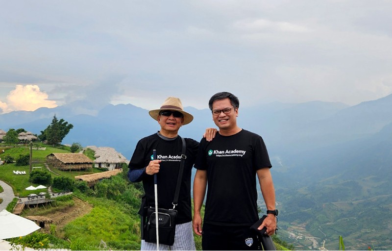 Câu chuyện làm giáo dục phi lợi nhuận của 'người thầy' đồng sáng lập Khan Academy Vietnam