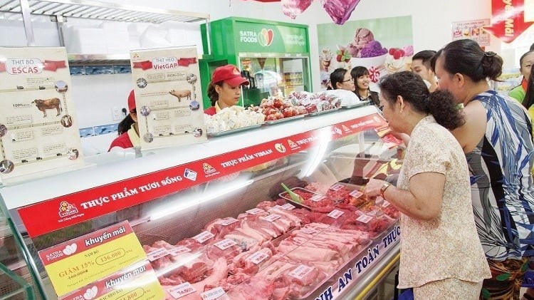 Giá heo hơi hôm nay 19/5: Giá heo hơi thấp nhất 63.000 đồng/kg, chuyên gia khuyên không tái đàn ồ ạt