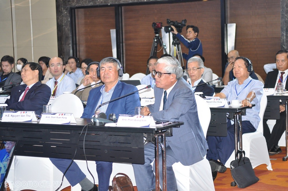 Hội thảo nghiên cứu vai trò của Trung Quốc trong quản trị toàn cầu Hội thảo nghiên cứu vai trò của Trung Quốc trong quản trị toàn cầu