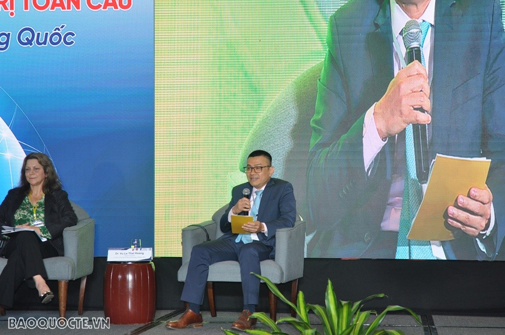 Hội thảo nghiên cứu vai trò của Trung Quốc trong quản trị toàn cầu Hội thảo nghiên cứu vai trò của Trung Quốc trong quản trị toàn cầu