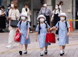 Cha mẹ Nhật không muốn sinh thêm con, lý do là gì?