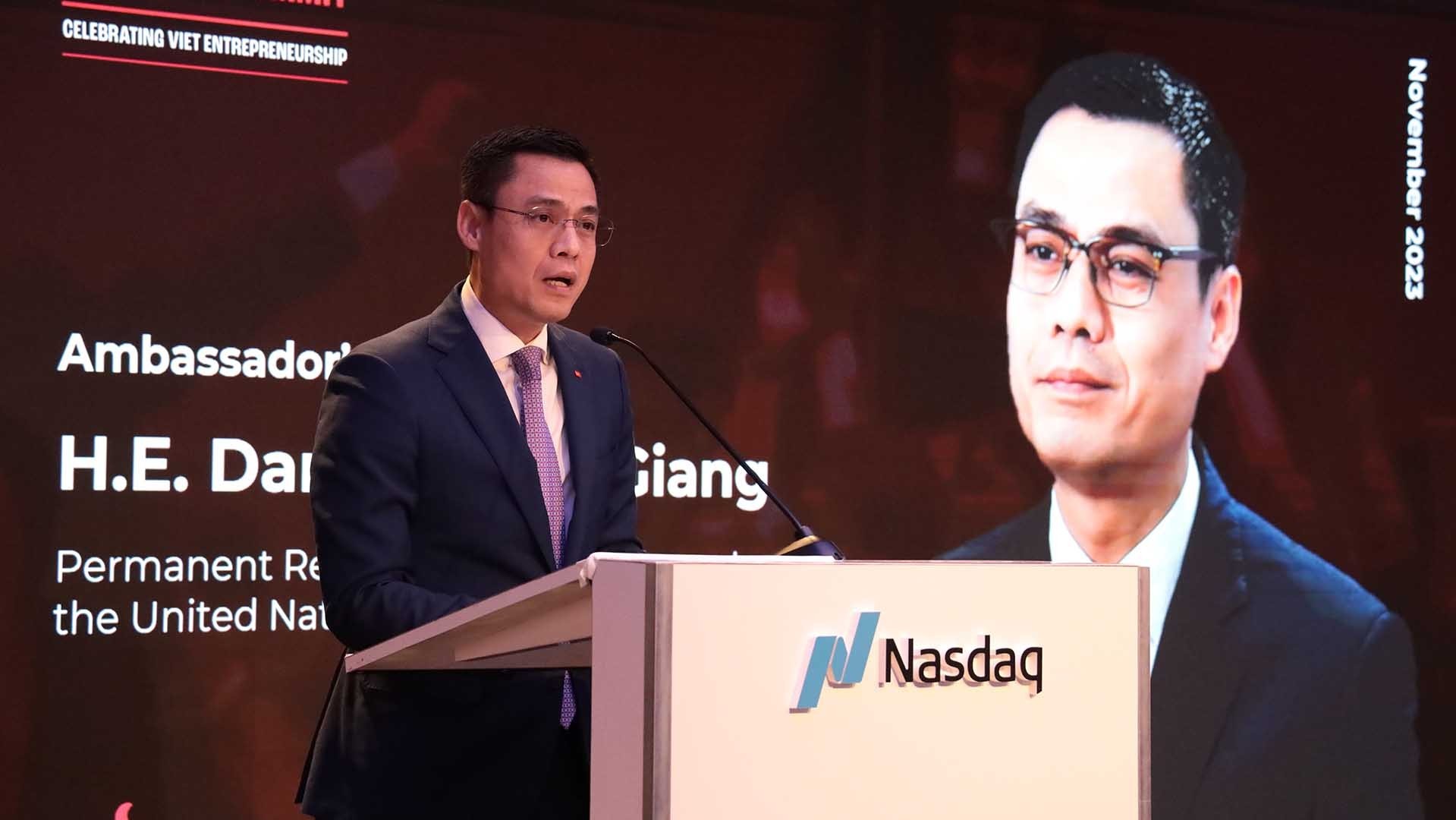 Đại sứ Việt Nam tại Liên hợp quốc cùng VietChallenge vinh danh thành tựu khởi nghiệp tại Hoa Kỳ