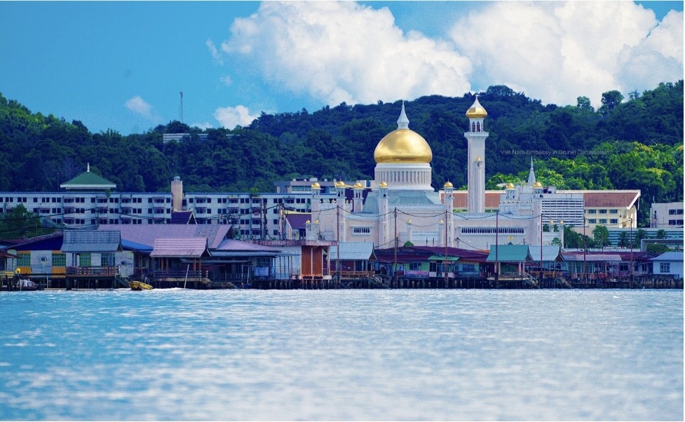 Giao lưu hữu nghị Việt Nam – Lào tại Brunei Darussalam