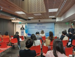 Báo cáo viên đặc biệt LHQ: Những nỗ lực của Việt Nam về phát triển kinh tế và giảm nghèo đáng được ghi nhận