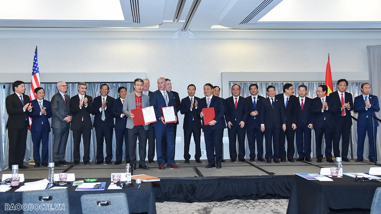 APEC 2023: Chủ tịch nước Võ Văn Thưởng dự Tọa đàm kết nối doanh nghiệp và địa phương Việt Nam-Hoa Kỳ APEC 2023: Chủ tịch nước Võ Văn Thưởng dự Tọa đàm kết nối doanh nghiệp và địa phương Việt Nam-Hoa Kỳ