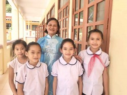 Gieo chữ ở vùng biên xứ Lạng