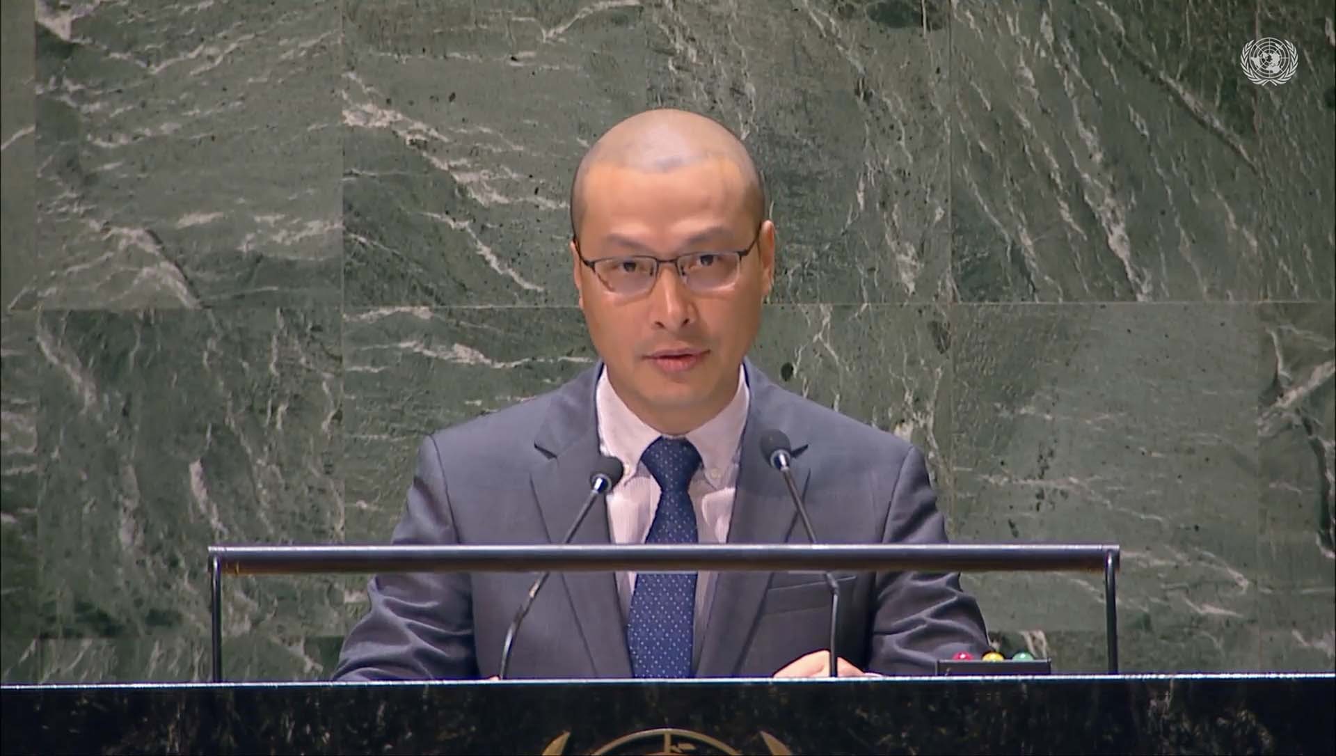 Tham tán Công sứ Nguyễn Hoàng Nguyên, Phó Trưởng Phái đoàn thường trực Việt Nam tại LHQ phát biểu tại phiên thảo luận.