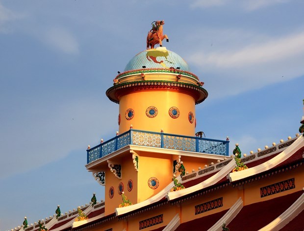 Kiệt tác kiến trúc tôn giáo độc đáo ở Tây Ninh