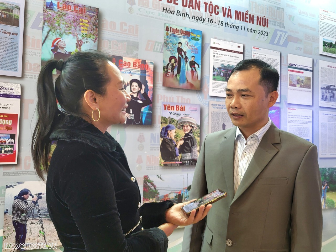 Báo chí với công tác bảo vệ nền tảng tư tưởng của Đảng trong thời kỳ chuyển đổi số Báo chí với công tác bảo vệ nền tảng tư tưởng của Đảng trong thời kỳ chuyển đổi số