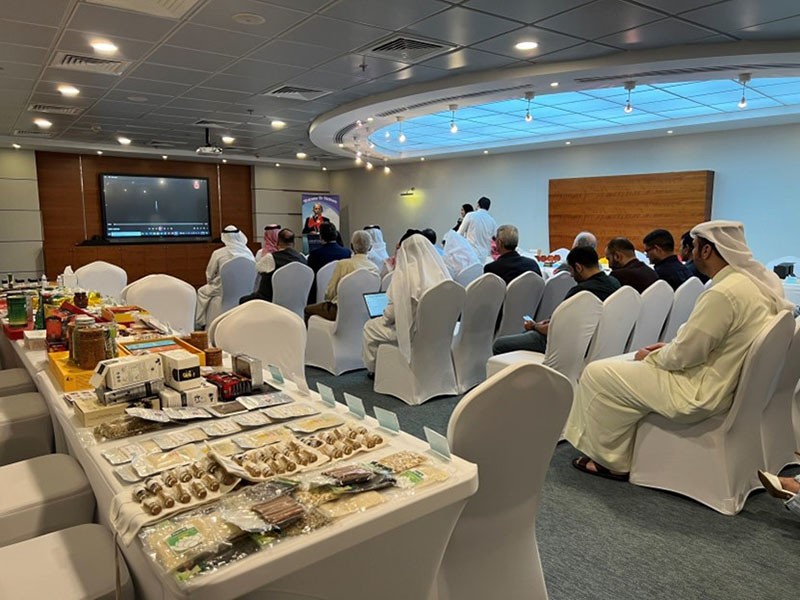 (Đại sứ Đặng Xuân Dũng phát biểu tại tọa đàm.