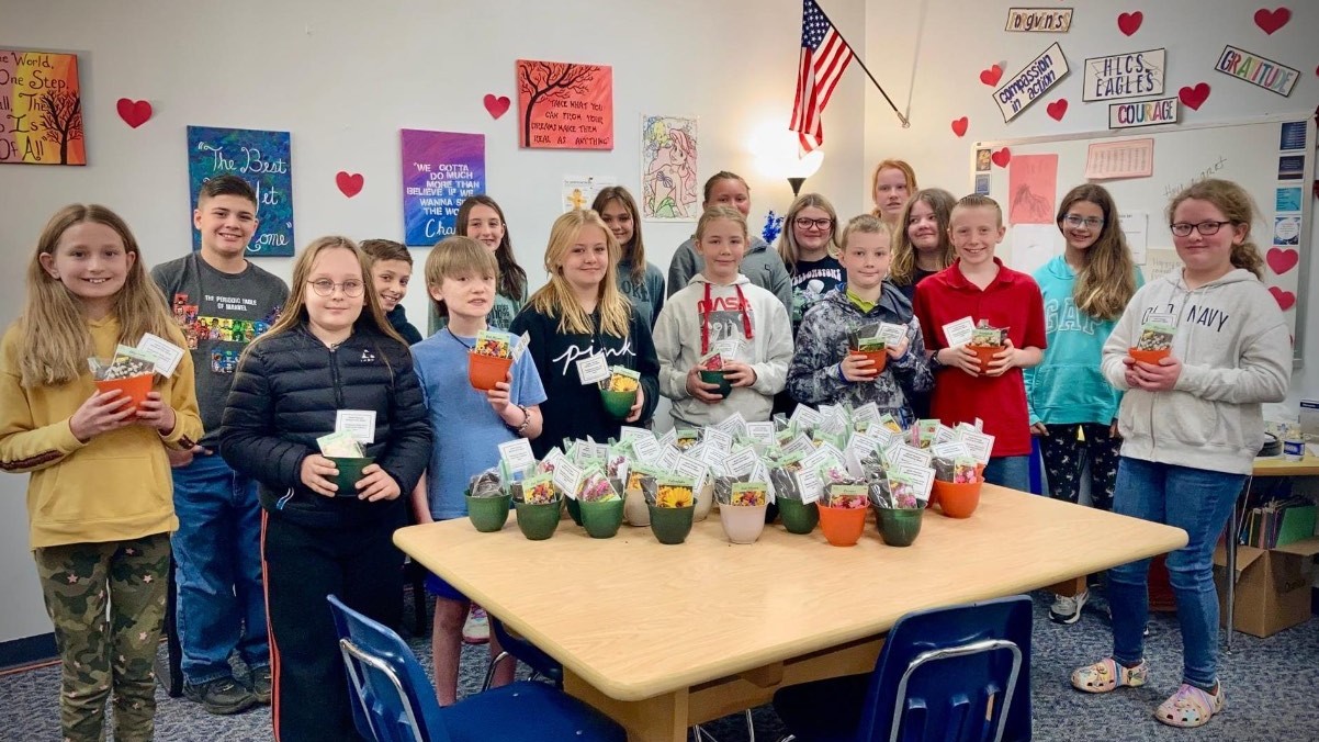 Các quốc gia trên thế giới tri ân nhà giáo vào ngày nào?