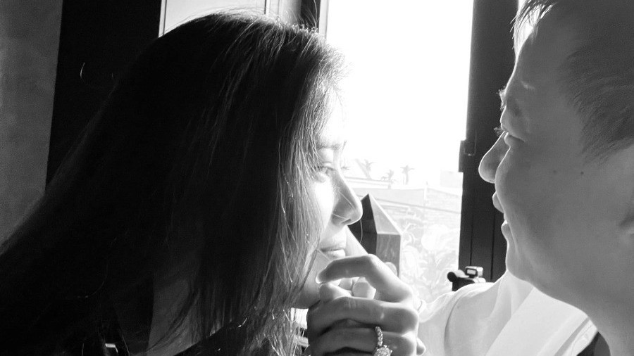 Nam Em chính thức công khai đang hẹn hò, hé lộ về lễ ăn hỏi