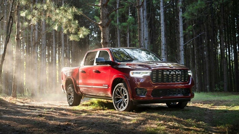 Cận cảnh Ram 1500 2025 vừa ra mắt với hàng loạt cải tiến