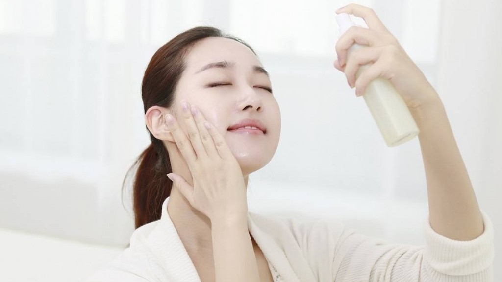 3 loại mỹ phẩm cần thiết giúp cấp ẩm làn da khi thời tiết hanh khô