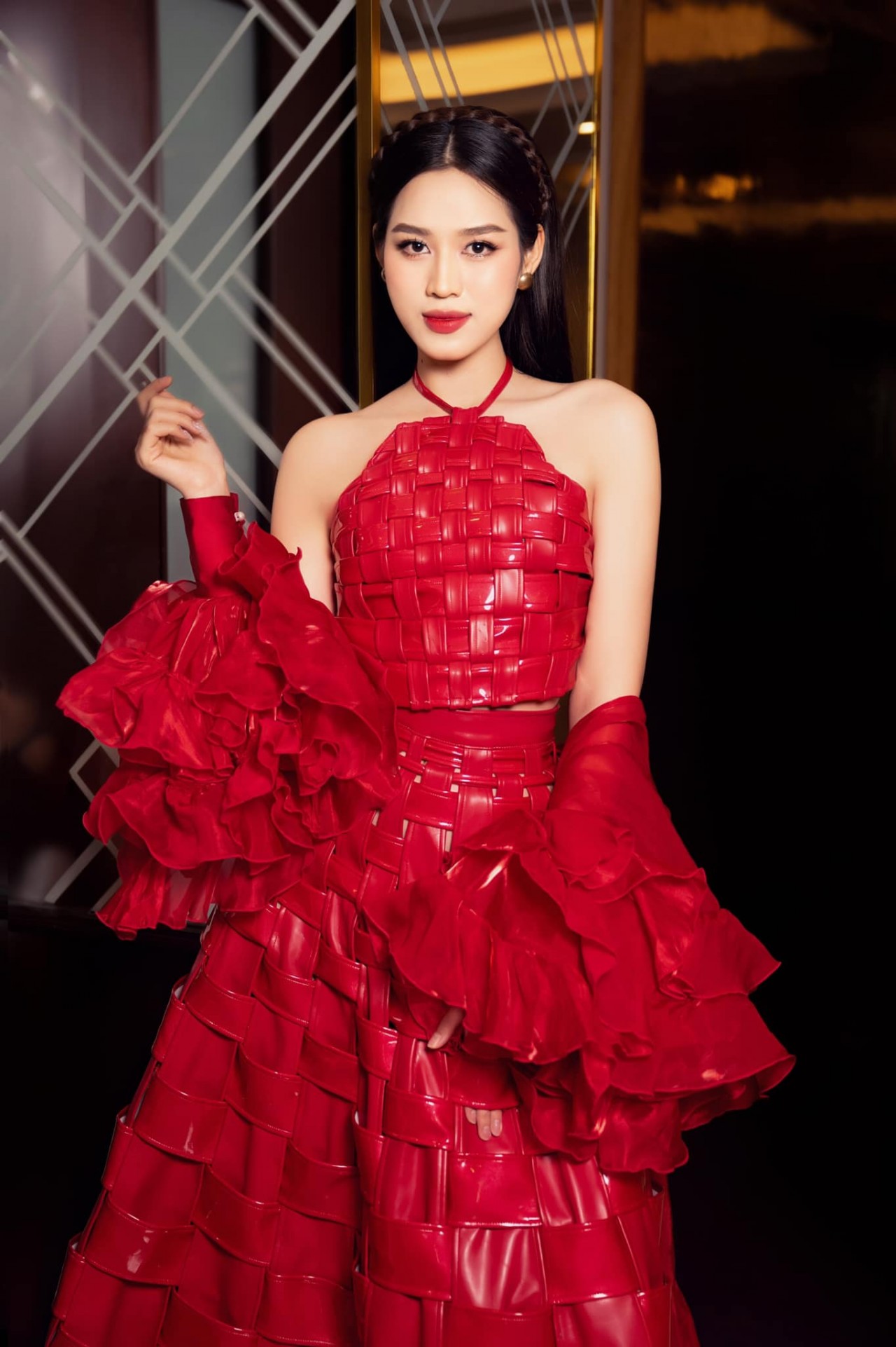 Nhan sắc Hoa hậu Đỗ Thị Hà