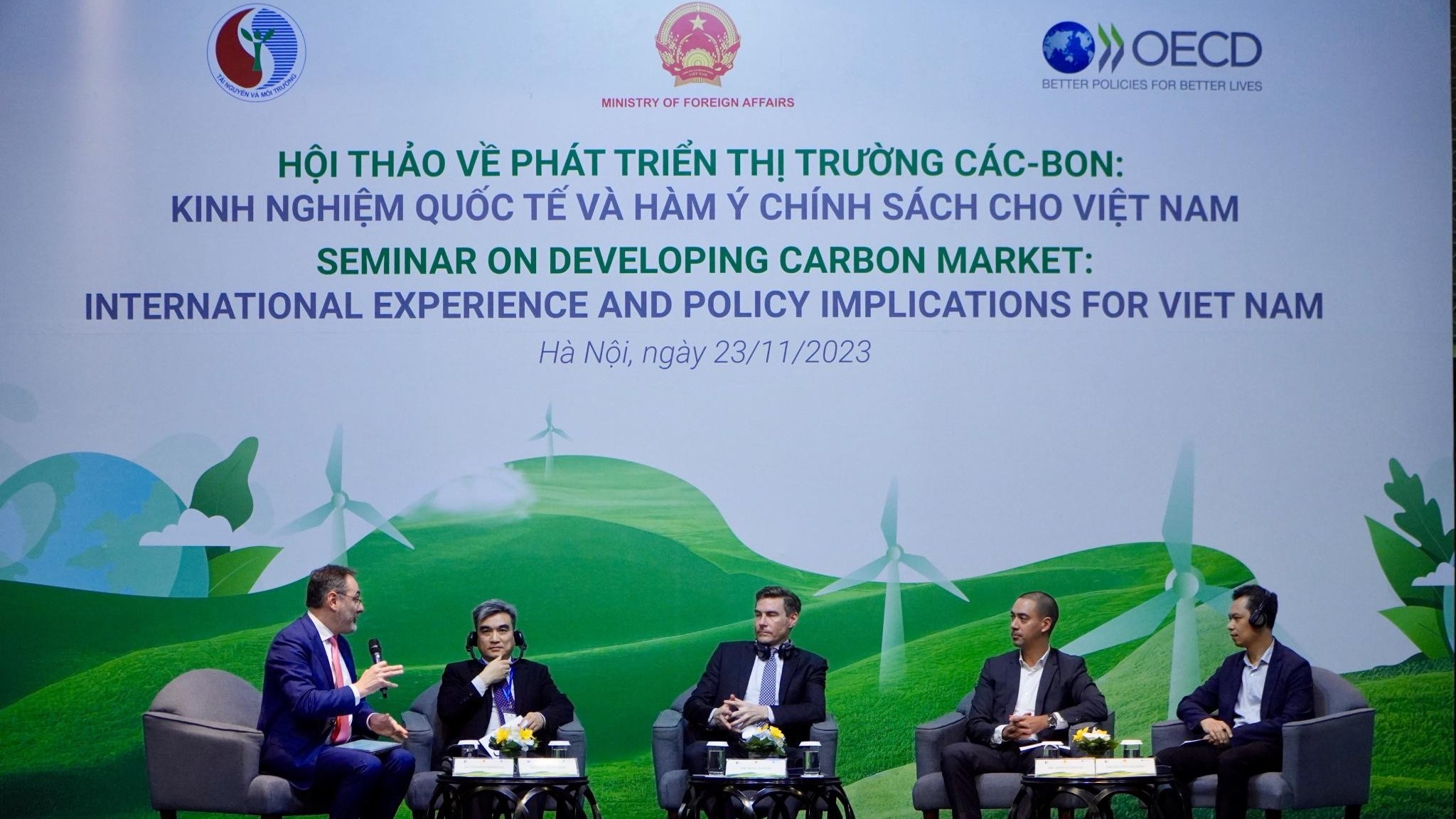 Phát triển thị trường tài chính xanh là chìa khóa cho chuyển đổi xanh thành công