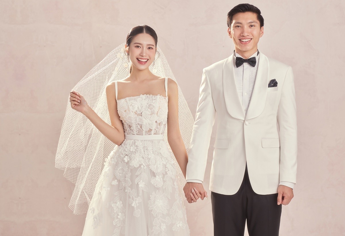 Sau hôn lễ truyền thống tổ chức hôm 11/11 tại Thái Bình, Doãn Hải My - Đoàn Văn Hậu tất bật chuẩn bị cho tiệc cưới ở Hà Nội vào ngày 26/11.